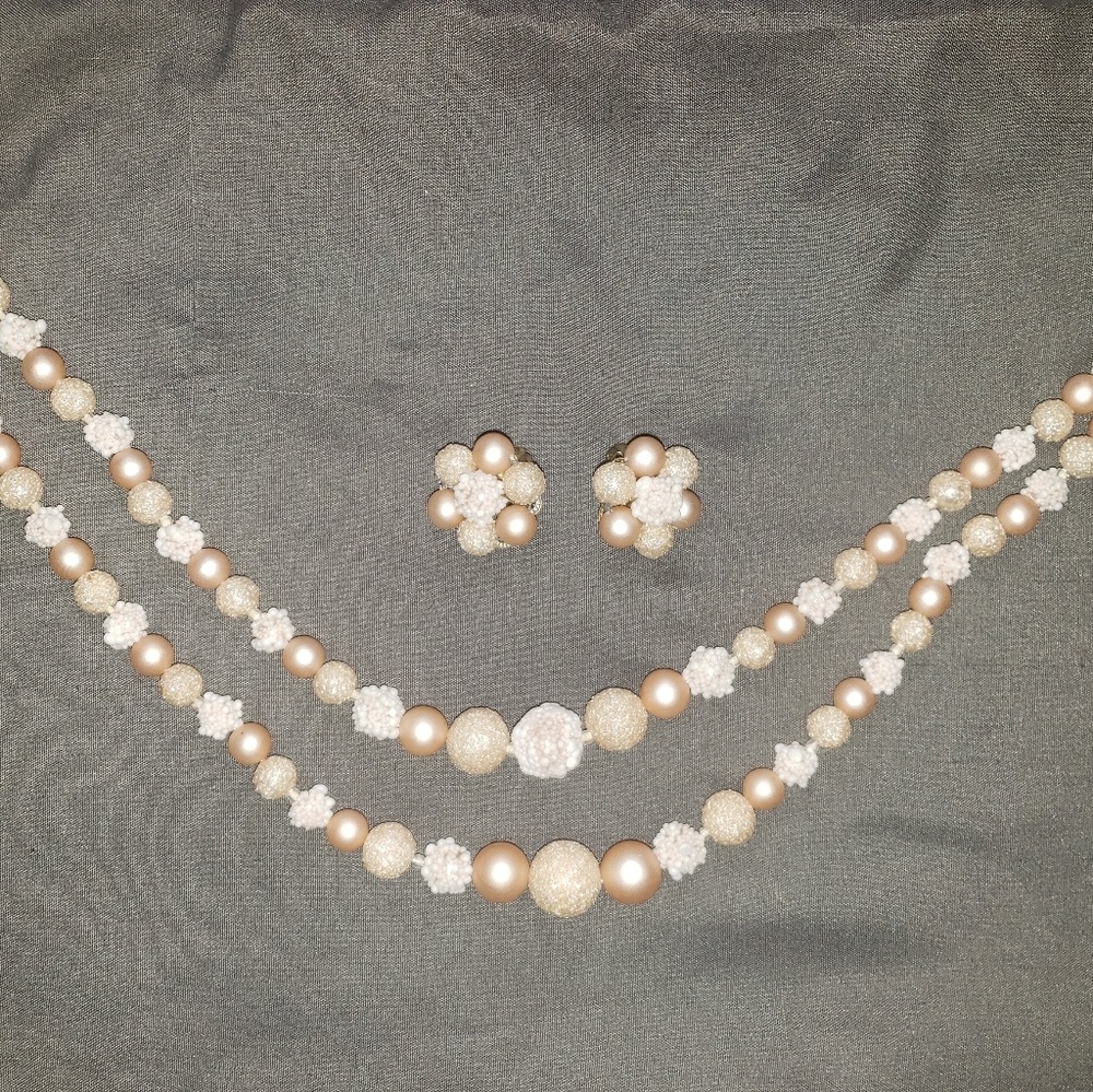 Vintage necklace and Earring set